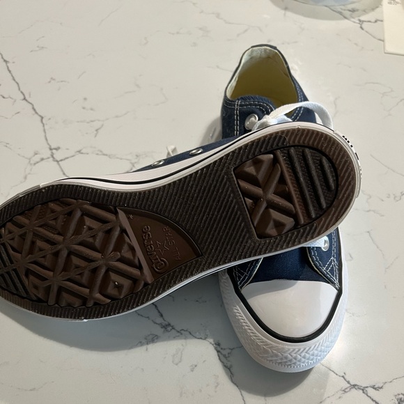 Converse True Navy Chuck Taylor All Star Canvas Tennis Shoes W7/M5. BR090 - Picture 4 of 11